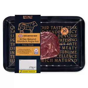 100% British Beef 30 Day Matured Aberdeen Angus 6oz Fillet Steak