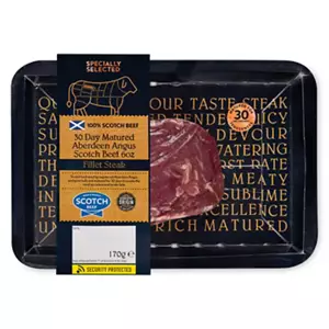 100% Scotch Beef 30 Day Matured Aberdeen Angus 6oz Fillet Steak