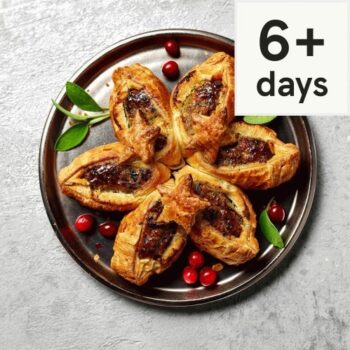 95. Tesco Finest Roasted Vegetable & Cranberry Star (Serves 6)