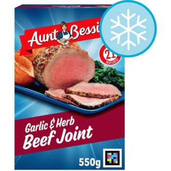 Aunt Bessie's Garlic and Herb Beef Joint (550g)