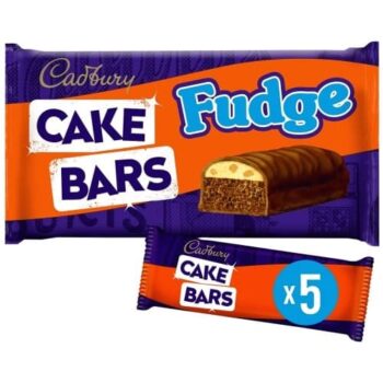 Cadbury Fudge Chocolate Cake Bars (5)