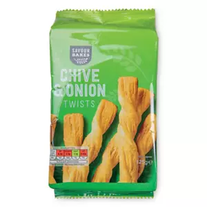 Cheese & Chive Twists