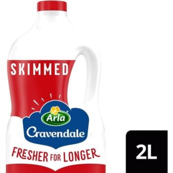 Cravendale Filtered Skimmed Milk Fresher for Longer (2 Litre)