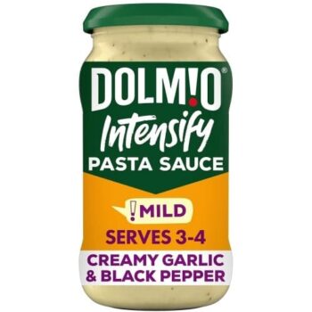 Dolmio Intensify Mild Creamy Garlic & Black Pepper Pasta Sauce (390g)