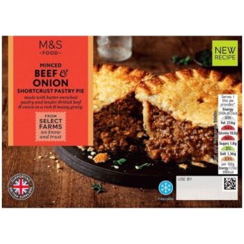 M&S Minced Beef & Onion Shortcrust Pastry Pie (200g)