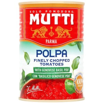 Mutti Finely Chopped Tomatoes with Basil (400g)