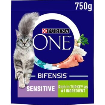 Purina ONE Sensitive Adult Dry Cat Food Turkey & Rice (750g)