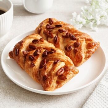 Sainsbury's Danish Maple & Pecan Plait (2)