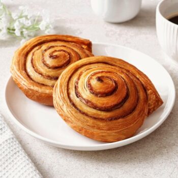 Sainsbury's Danish Pastry Cinnamon Whirls (2)