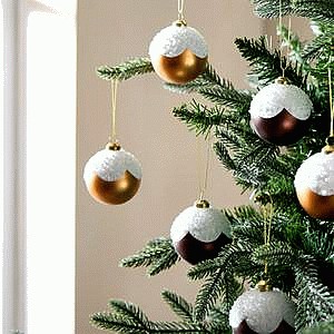 Sainsbury's Home Pudding Shatterproof Christmas Bauble (6)