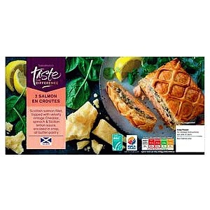 Sainsbury's Salmon En Croutes Taste the Difference (380g)