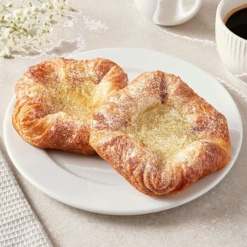 Sainsbury's Vanilla Flavoured Danish Crown (2)