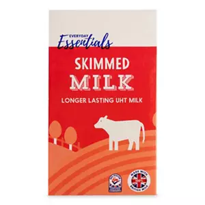 Skimmed UHT Milk