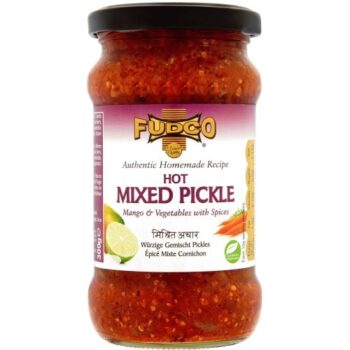 Spicy Mango & Vegetable Pickle with Aromatic Spices (300g)