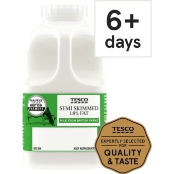 Tesco British Semi Skimmed Milk (568ml, 1pt)