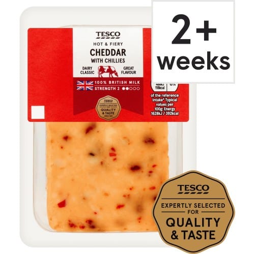 Tesco Cheddar With Chillies (200g)