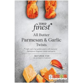 Tesco Finest Parmesan & Garlic Twists (100g)