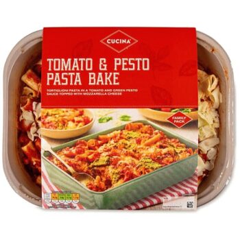 Tomato & Pesto Pasta Bake Family Pack