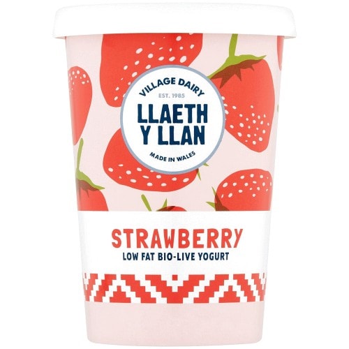 Village Dairy Llaeth Y Llan Strawberry Yogurt (450g)