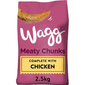 Wagg Meaty Chunks Complete with Chicken Dry Dog Food