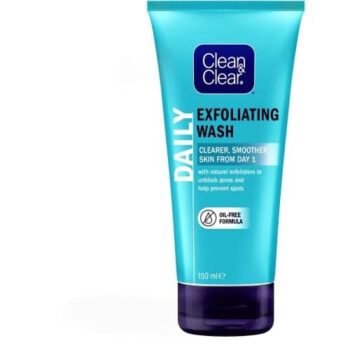 Clean & Clear Exfoliating Daily Facial Wash (150ml)
