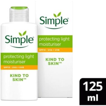 Simple Protecting Light Moisturiser SPF 15 (125ml)