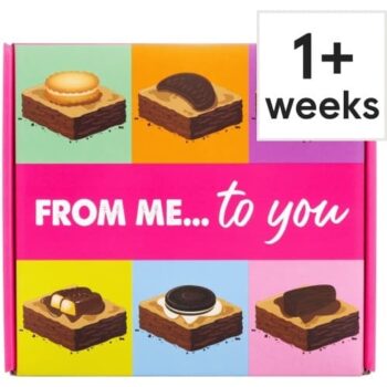 STUDIO BAKERY letterbox brownies