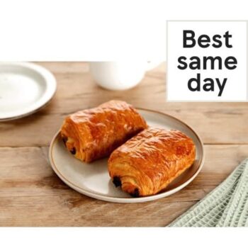 Tesco All Butter Dark Chocolate Pain Au Chocolat (2)