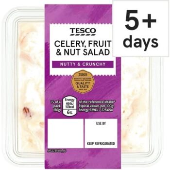 Tesco Celery Fruit & Nut (300g)