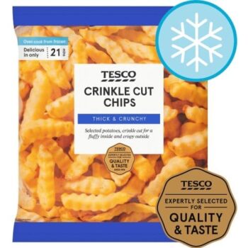 TESCO CRINKLE CUT CHIPS (1.5kg)