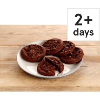Tesco Double Chocolate Cookies (5)