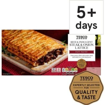 Tesco Steak & Onion Lattice Bar (500g)