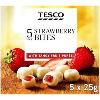 Tesco Yogurt Coated Strawberry Fruit Bites (125g)