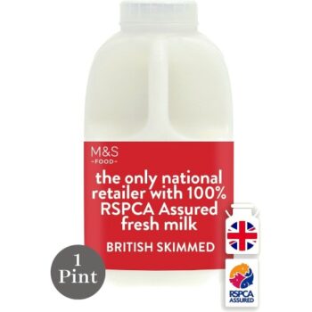 M&S Select Farms British Skimmed Milk