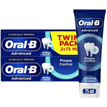 Oral-B Advanced Plaque Control Cleaning Crystals Toothpaste (150ml)