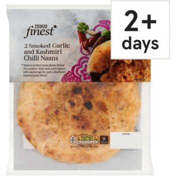 Tesco Finest Smoked Garlic and Kashmiri Chilli 2 Naan Breads