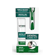 Vet's Best Dental Care Kit For Dogs With Toothbrush And Dental Gel Toothpaste